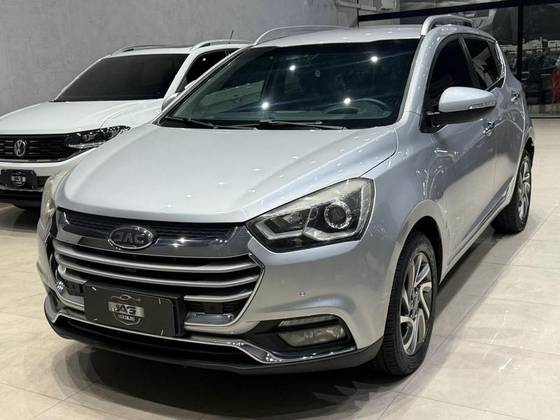 JAC T40 1.6 16V GASOLINA 4P CVT